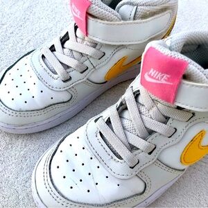 Nike Toddler Sneakers Court Borough Mid-2 Hightops Sz. 10C